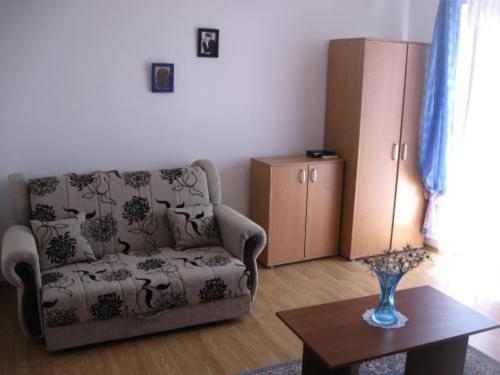 Madam Svetlana Bed & Breakfast Tivat Ngoại thất bức ảnh