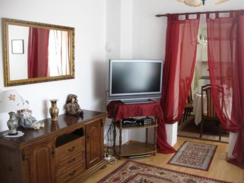 Madam Svetlana Bed & Breakfast Tivat Ngoại thất bức ảnh