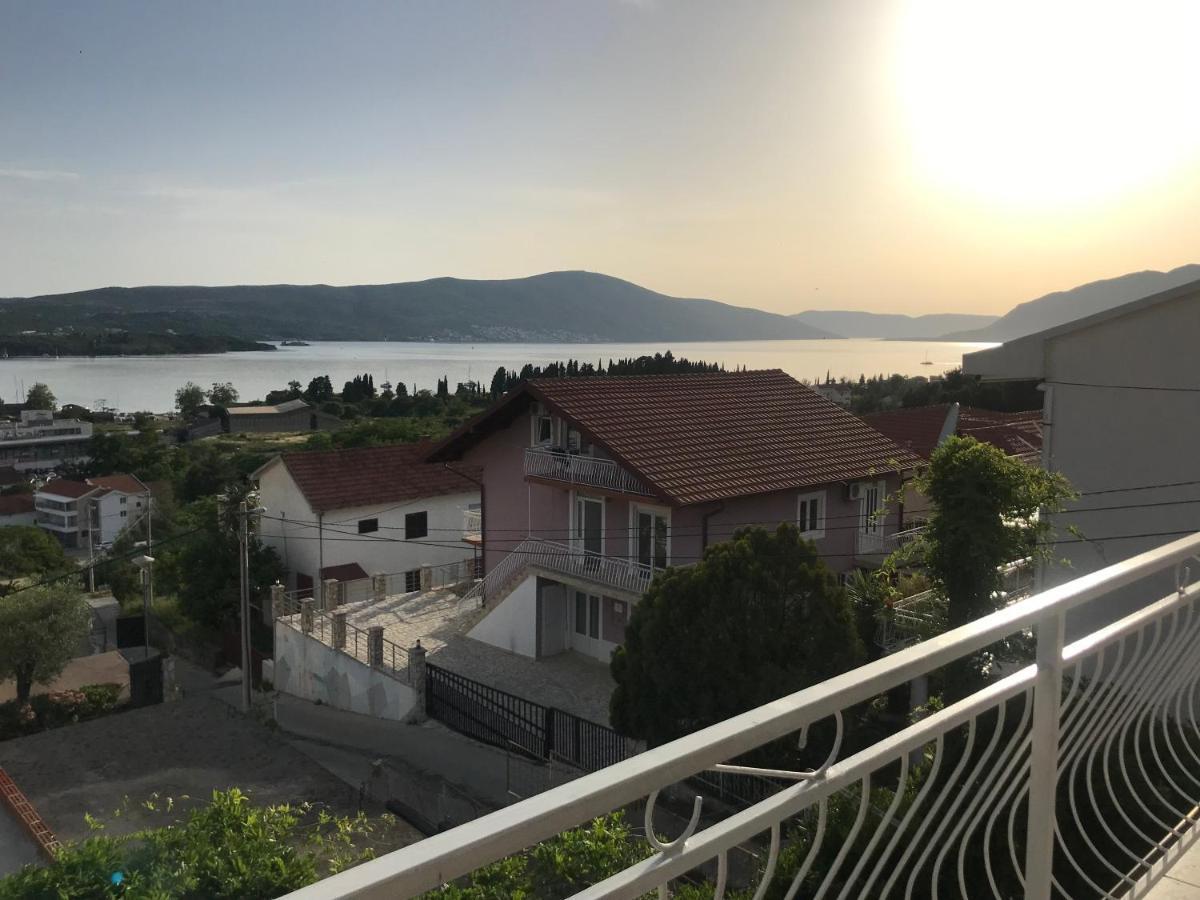 Madam Svetlana Bed & Breakfast Tivat Ngoại thất bức ảnh